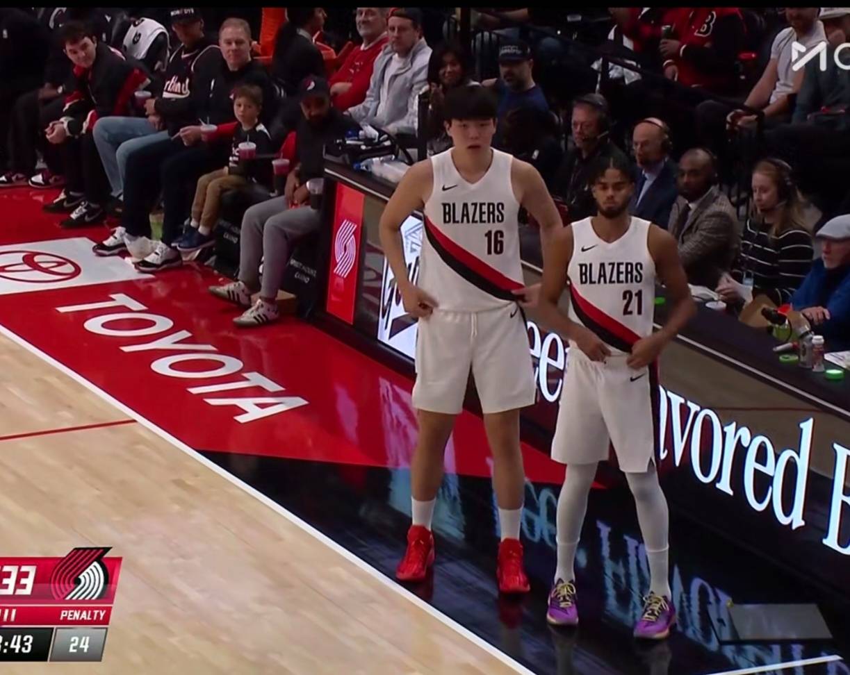 CBA季后赛今夜再迎强敌,芝加哥公牛再遭质疑,主帅态度——质疑声仍在,轮换策略成焦点(nba公牛队新闻) CBA季后赛今夜再迎强敌,芝加哥公牛再遭质疑,主帅态度——质疑声仍在,轮换策略成焦点(nba公牛队新闻)